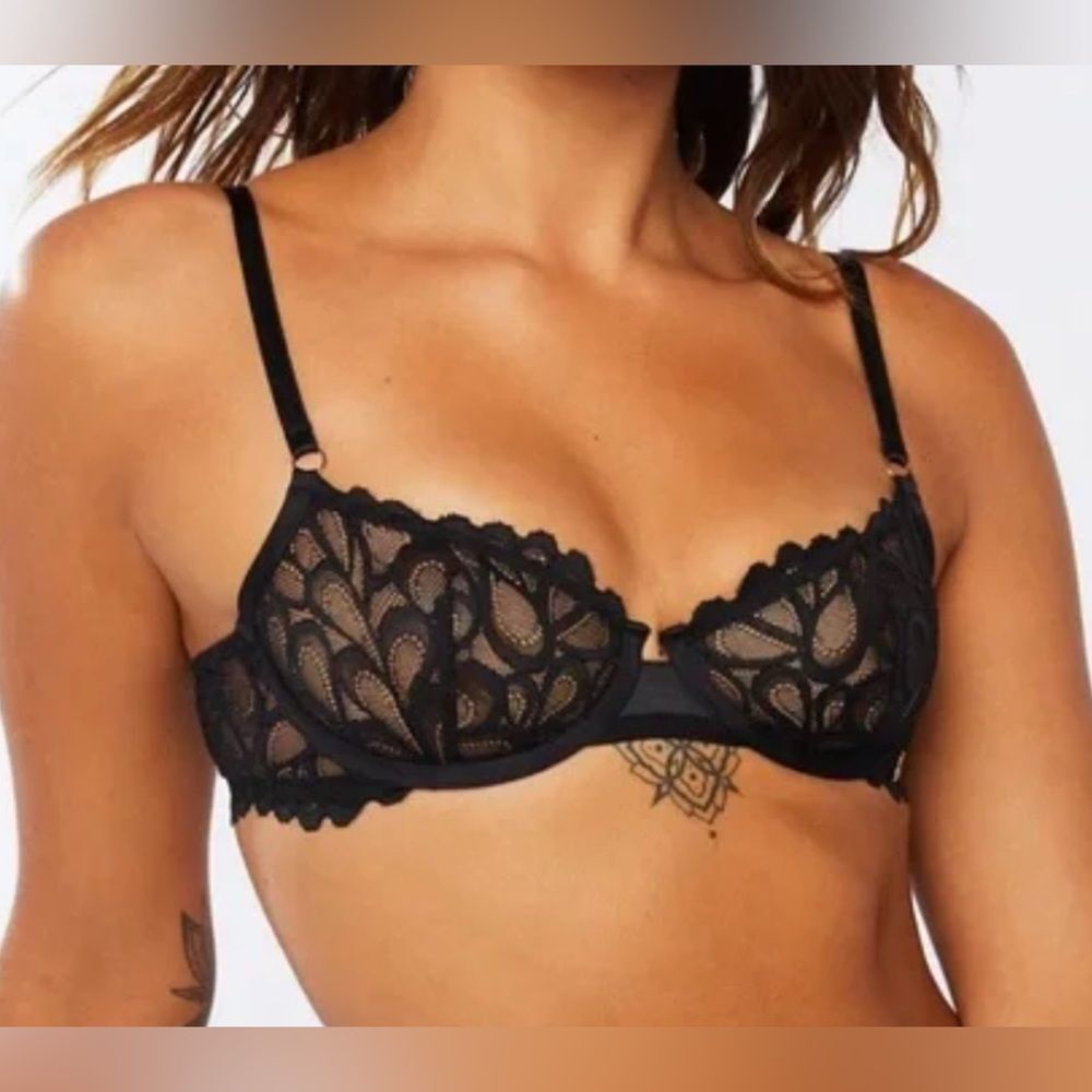 Savage X Fenty Black Savage Not Sorry Unlined Lace Balconette Bra Size 38C